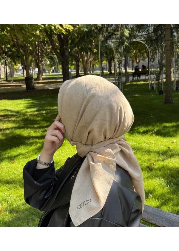 Ceylin Krep Lakost Eşarp