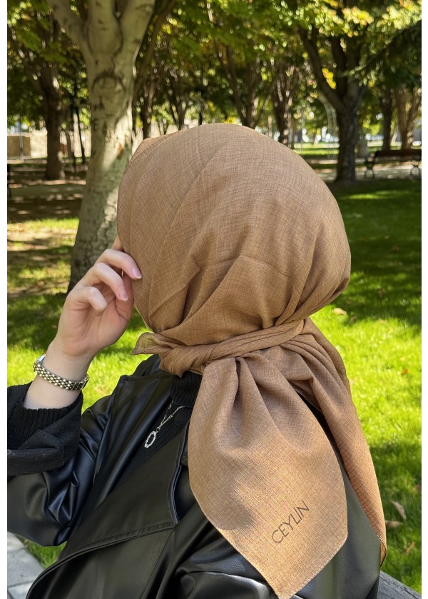 Ceylin Krep Lakost Eşarp
