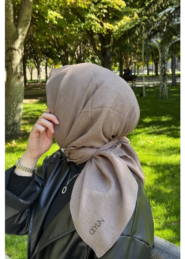  Ceylin Krep Lakost Eşarp	