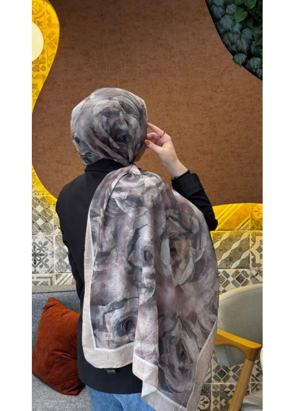 Ceylin Dumanlı Gül Motifli Pamuklu Şal - C12